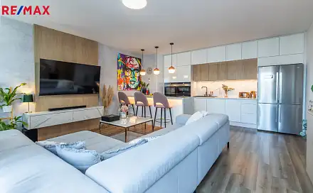 Prodej bytu 4+kk 84 m², Karla Guta, Praha 10 - Uhříněves