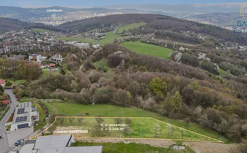 Prodej stavebního pozemku 2 248 m², Zlín