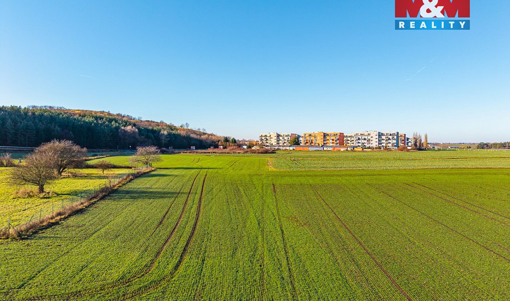 Prodej pole 17 632 m², Praha – náhled fotky 8