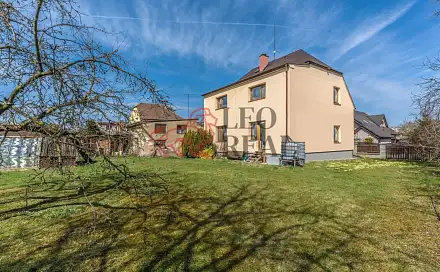 Prodej domu 200 m² s pozemkem 1 201 m², Gorkého, Mladá Boleslav - Čejetice