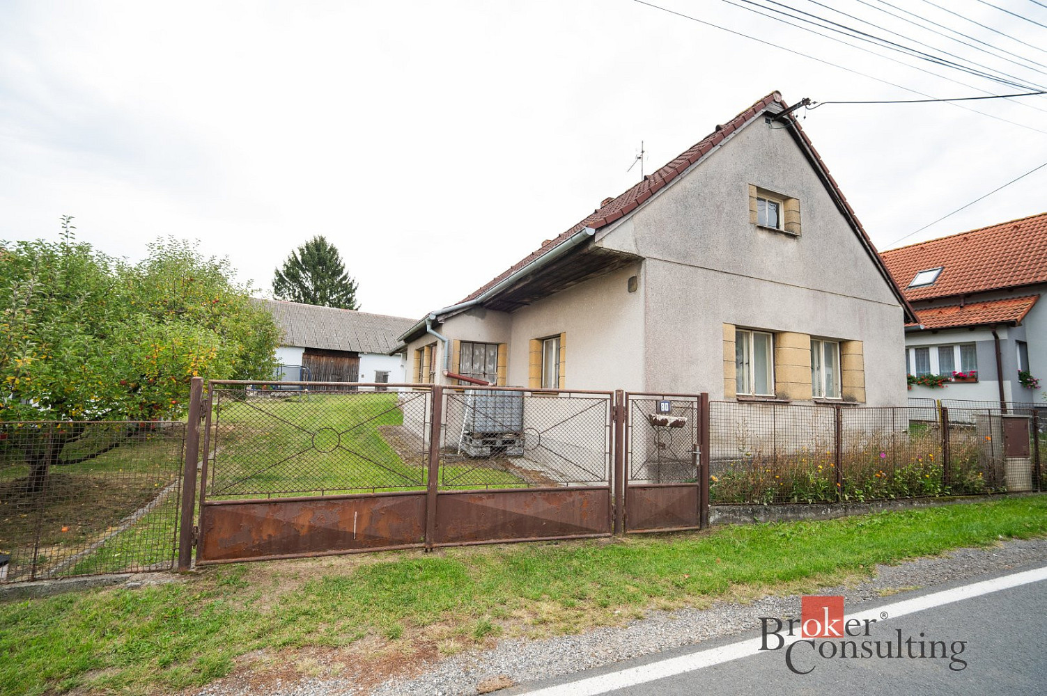 Prodej domu 193 m² s pozemkem 1 250 m²