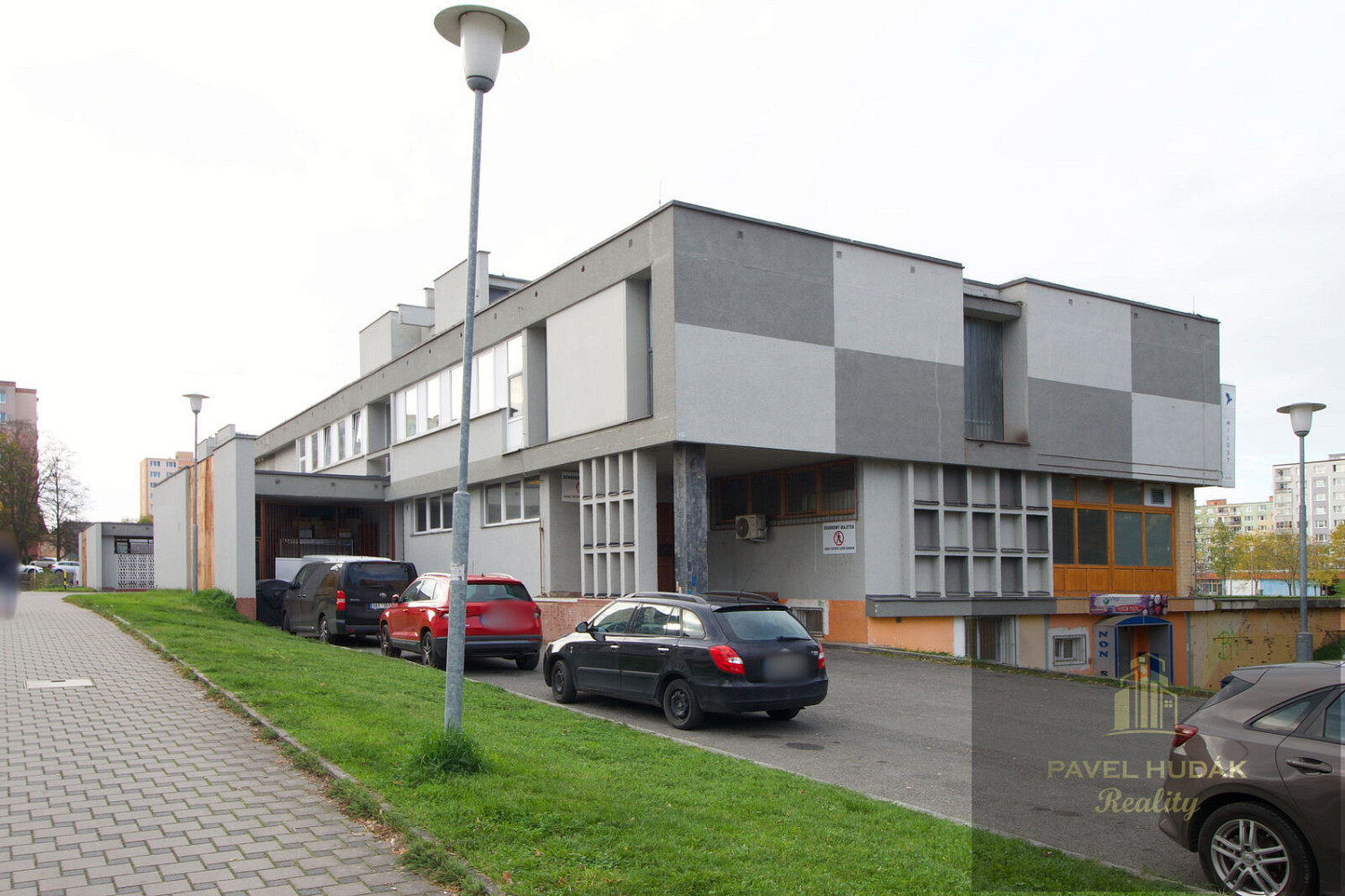 Pronájem obchodních prostor 9 m²
