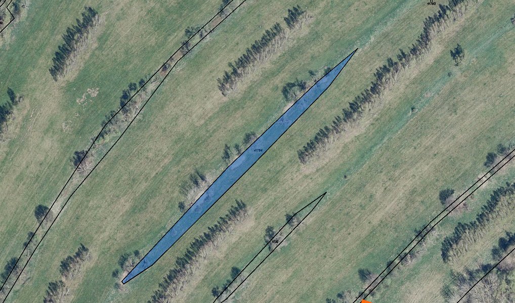Prodej pole 4 932 m², Petrovice – fotka 1 z 25