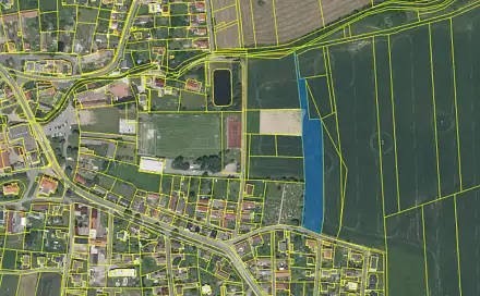 Prodej pole 6 976 m², Volduchy, okres Rokycany