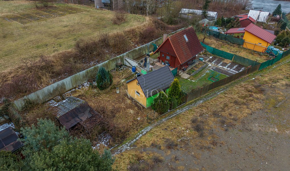 Prodej chaty/chalupy 18 m² s pozemkem 126 m², Týnec nad Sázavou – fotka 1 z 13
