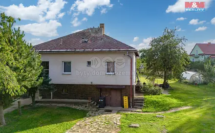 Prodej domu 743 m² s pozemkem 2 776 m², Zásmuky - Doubravčany, okres Kolín