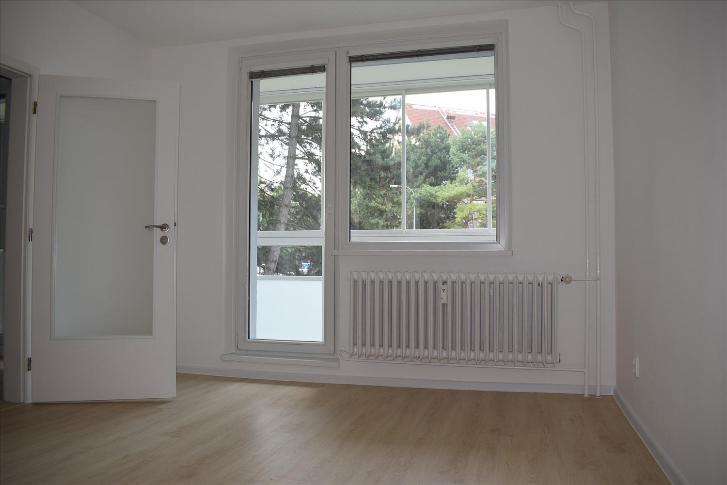 Pronájem bytu 1+1 44 m² – fotografie 3