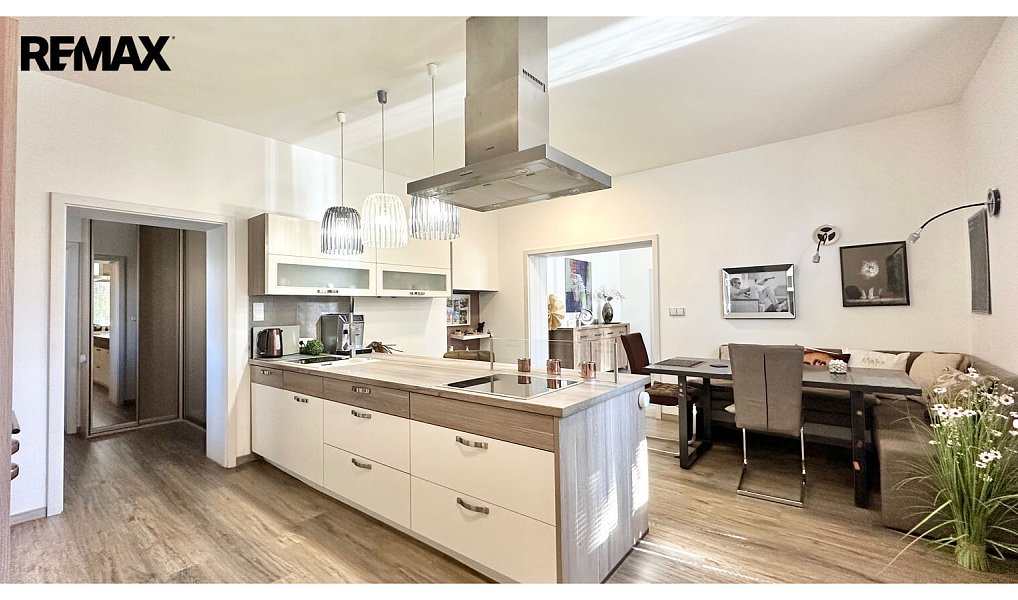 Prodej nájemního domu, činžáku 730 m², Teplice – náhled fotky 2