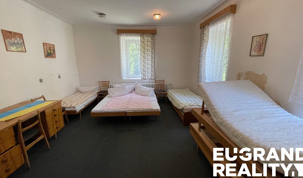 Prodej ubytovacího objektu 350 m², Jiřetín pod Jedlovou – náhled fotky 15