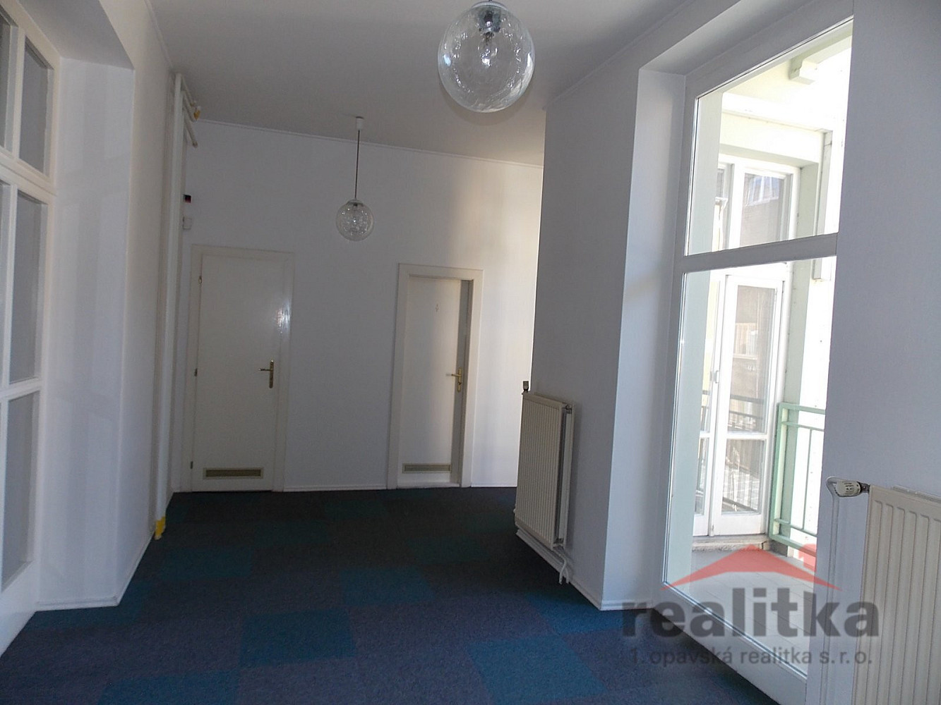 Pronájem kanceláře 148 m² – fotografie 4