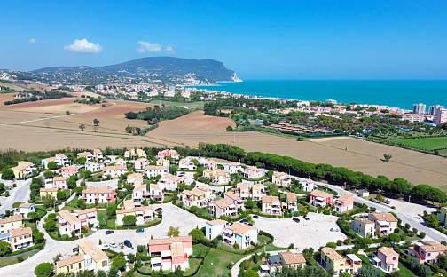 Prodej bytu 2+kk 61 m², Numana, Marche, Itálie