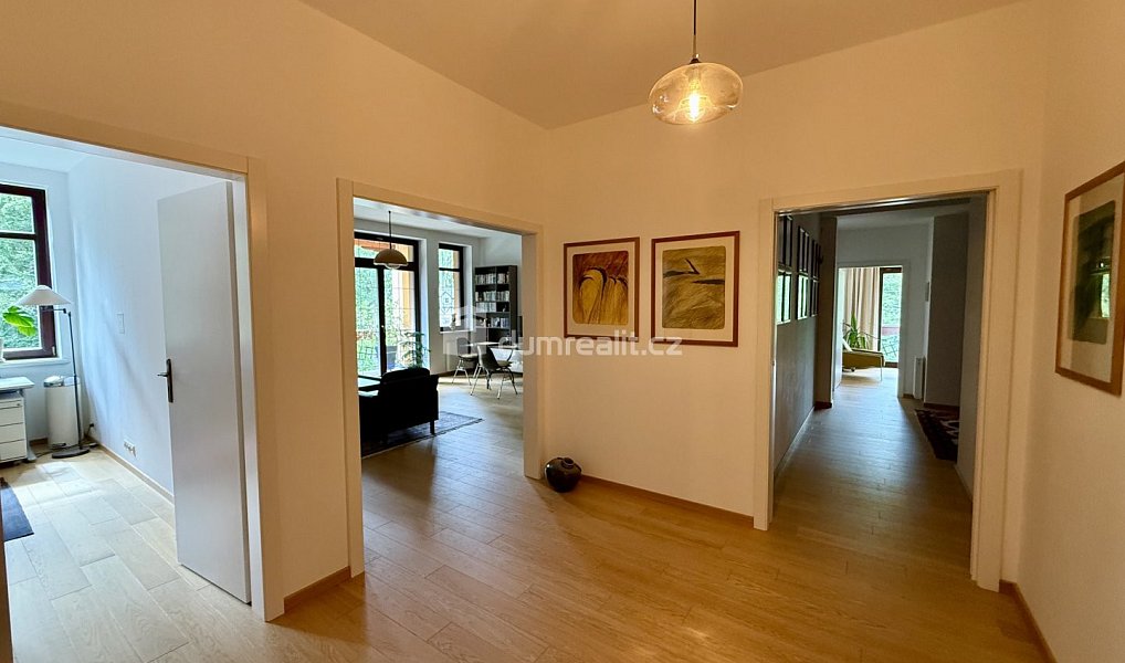 Prodej bytu 4+kk 143 m², Mariánské Lázně – náhled fotky 17