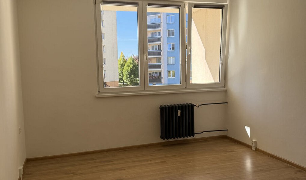 Pronájem bytu 1+kk 26 m², Opava – náhled fotky 3