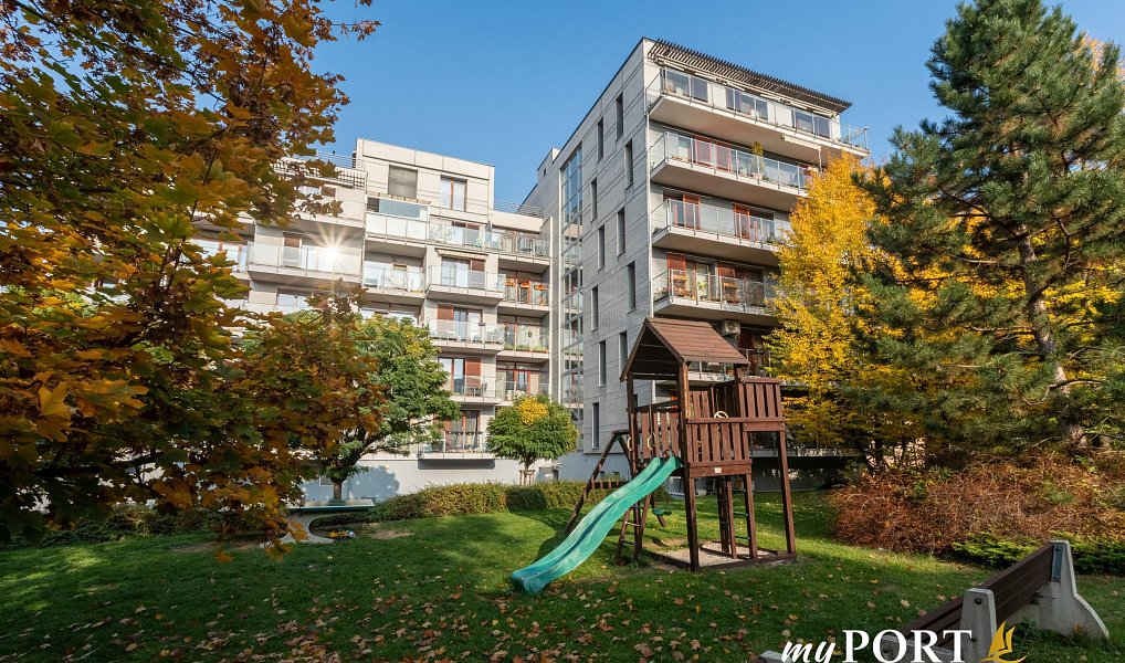 Pronájem bytu 1+kk 40 m², Plzeň – náhled fotky 10