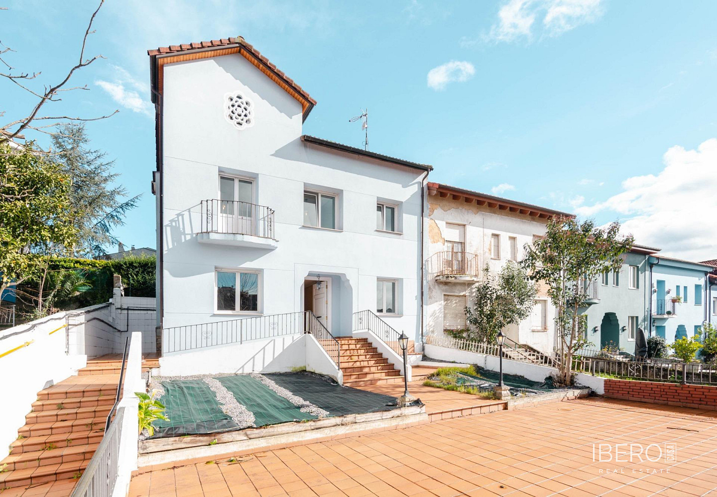 Prodej domu 304 m² s pozemkem 304 m²