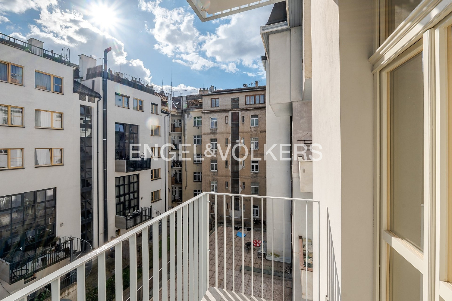 Pronájem bytu 2+kk 45 m² — photo 3