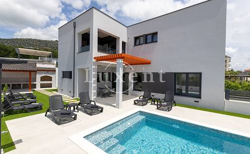 Prodej domu 200 m² s pozemkem 430 m², Trogir, Chorvatsko