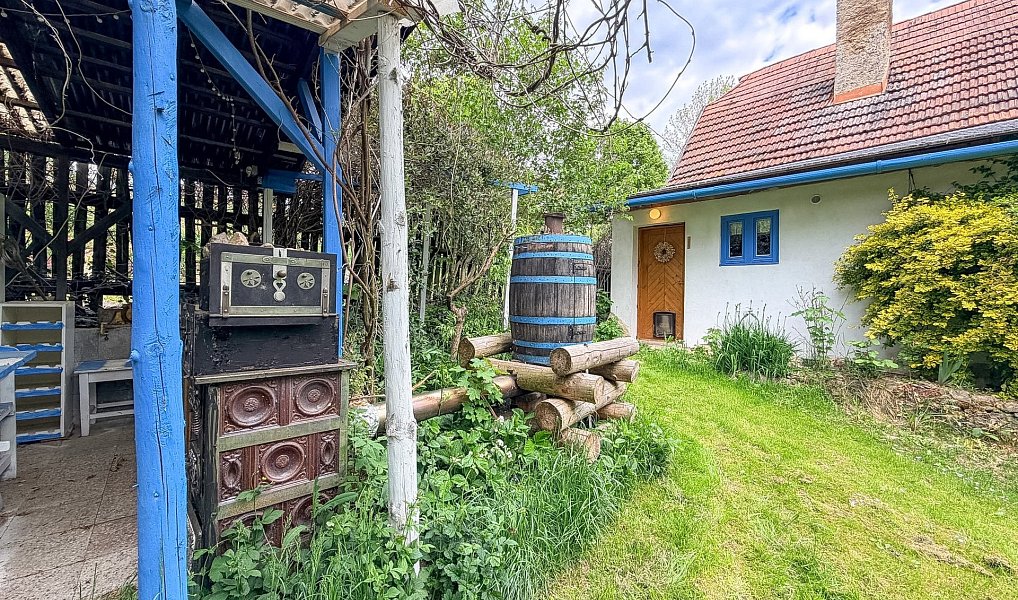 Prodej domu 117 m² s pozemkem 1 375 m², Karle – náhled fotky 9