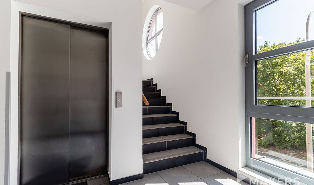 Pronájem bytu 3+kk 100 m², Praha – náhled fotky 18