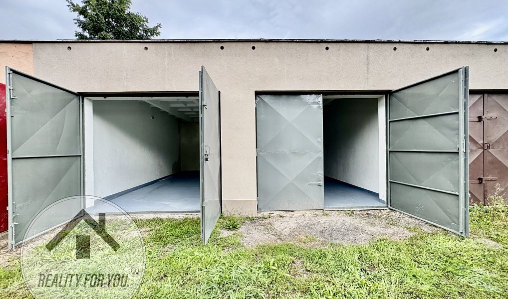 Pronájem garáže po kompletní rekonstrukci - Mladá Boleslav, Mladá Boleslav – náhled fotky 4