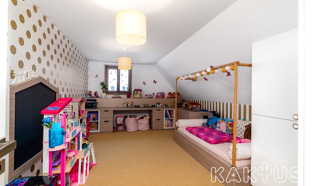 Prodej domu 462 m² s pozemkem 30 521 m², Bordovice – náhled fotky 15