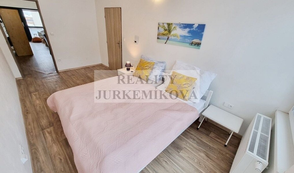 Pronájem domu 200 m² s pozemkem 447 m², Černá v Pošumaví – náhled fotky 17