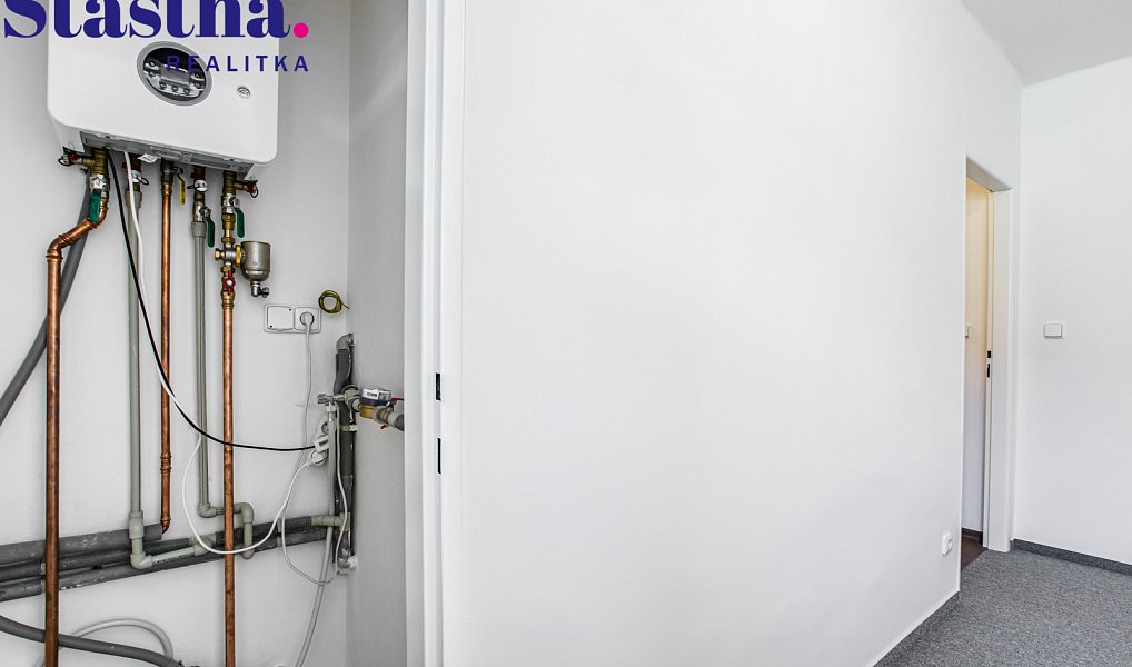 Prodej bytu 3+1 55 m², Písek – náhled fotky 23