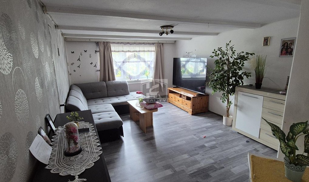 Prodej domu 378 m² s pozemkem 1 507 m², Varnsdorf – náhled fotky 3