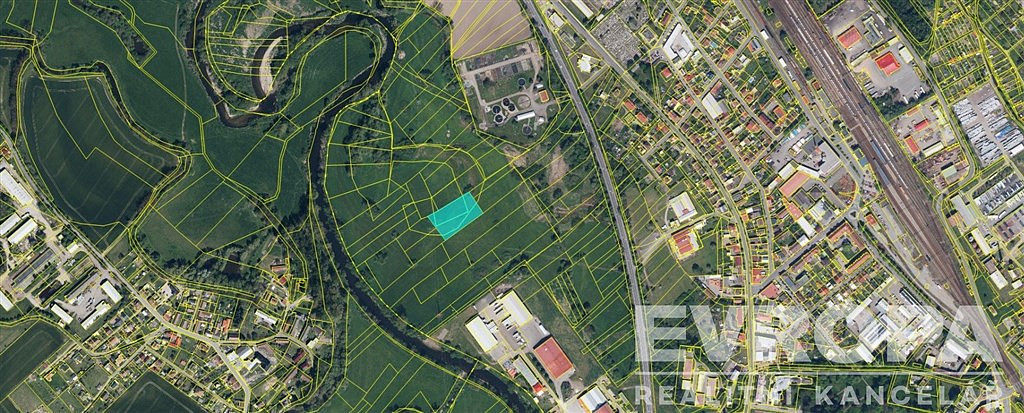 Prodej pozemku 4 496 m² – pohled 3
