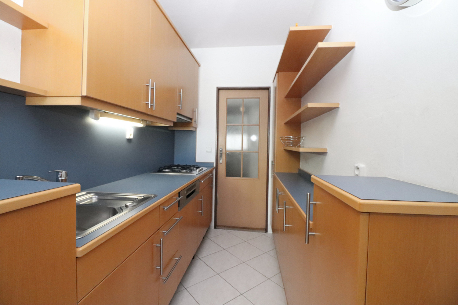 Pronájem bytu 3+1 72 m² – fotografie 4