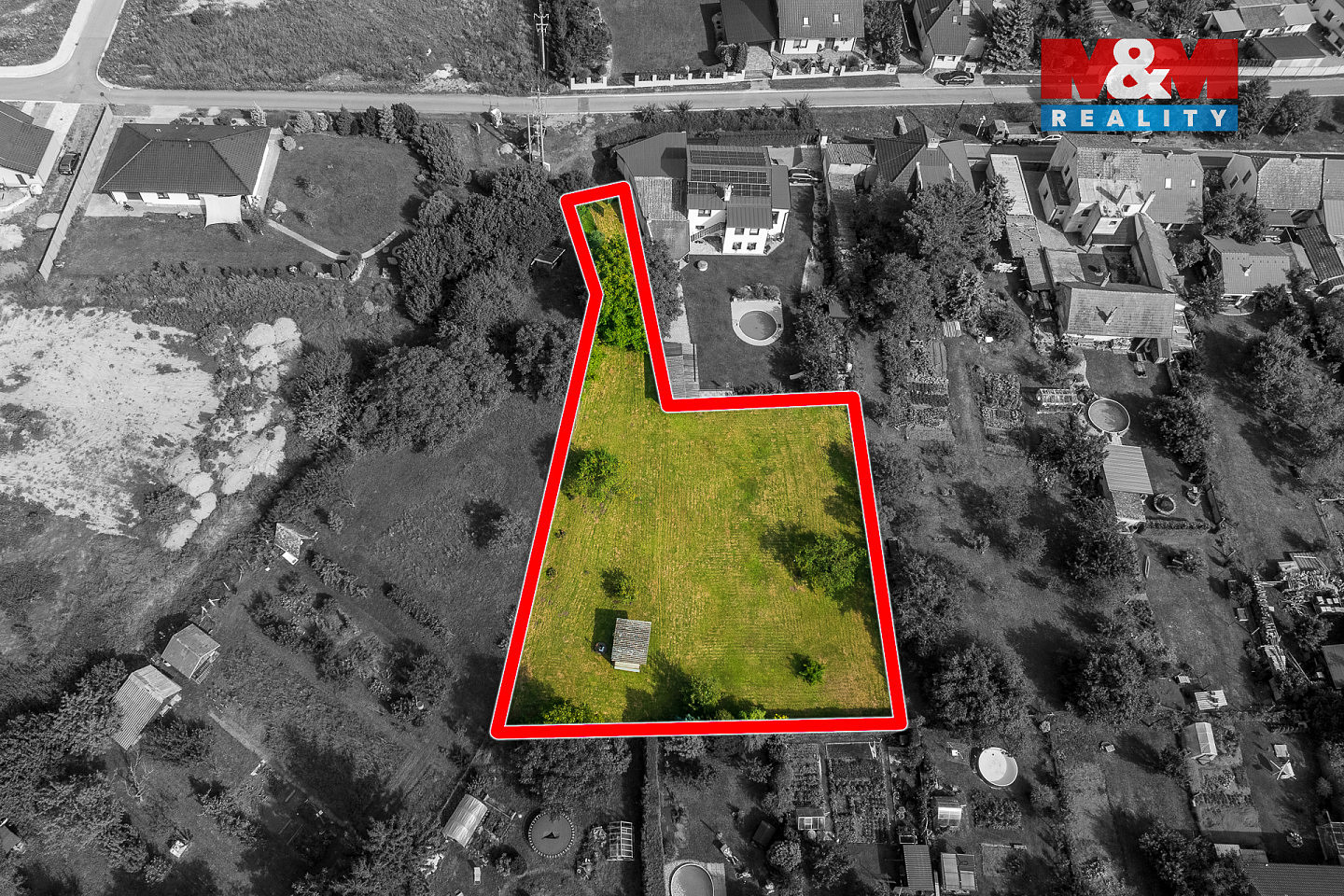 Prodej stavebního pozemku 1 676 m² – pohled 5