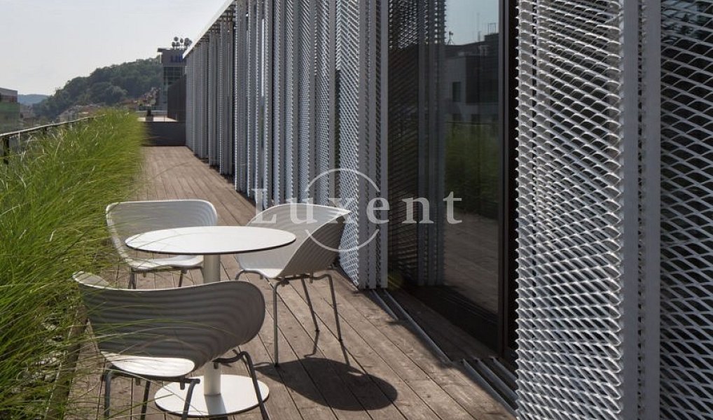 Pronájem kanceláře 127 m², Praha – náhled fotky 2