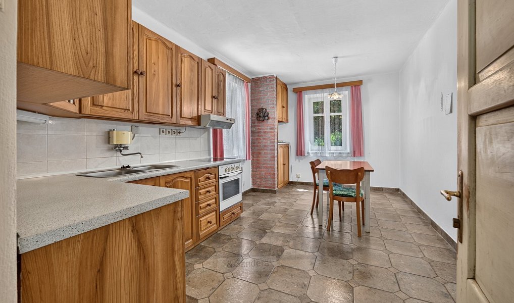 Prodej domu 339 m² s pozemkem 9 216 m², Mirkovice – náhled fotky 11