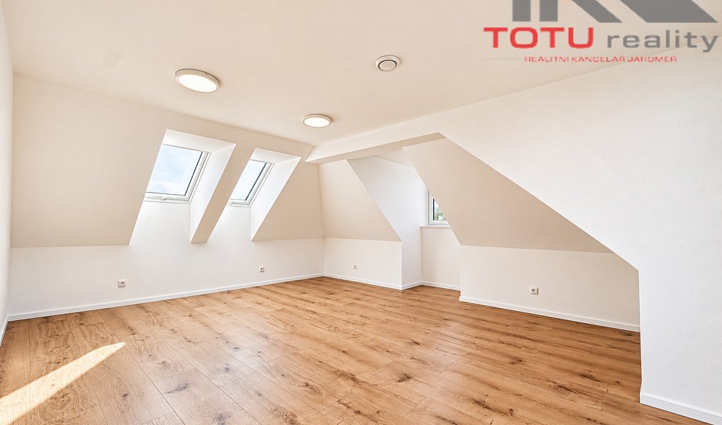 Pronájem bytu 1+kk 45 m², Černožice – náhled fotky 6