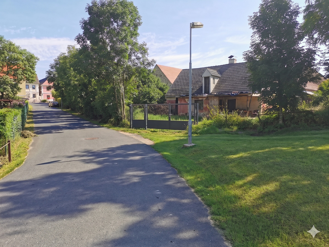 Prodej domu 180 m² – fotografie 3