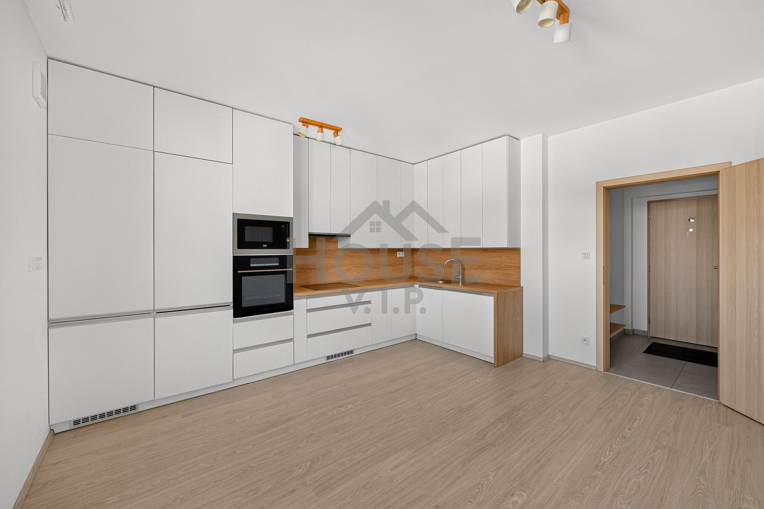Prodej bytu 3+kk 68 m² – fotografie 2