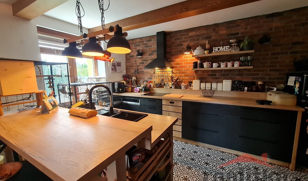 Prodej domu 132 m² s pozemkem 2 035 m², Brumovice – náhled fotky 2
