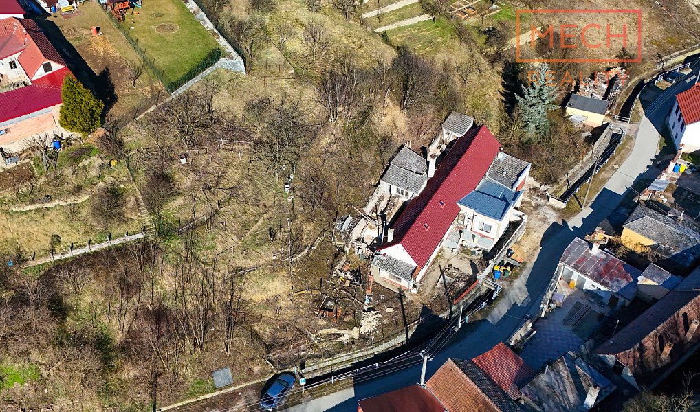 Prodej domu 140 m² s pozemkem 1 444 m², Hluboké Mašůvky – náhled fotky 14