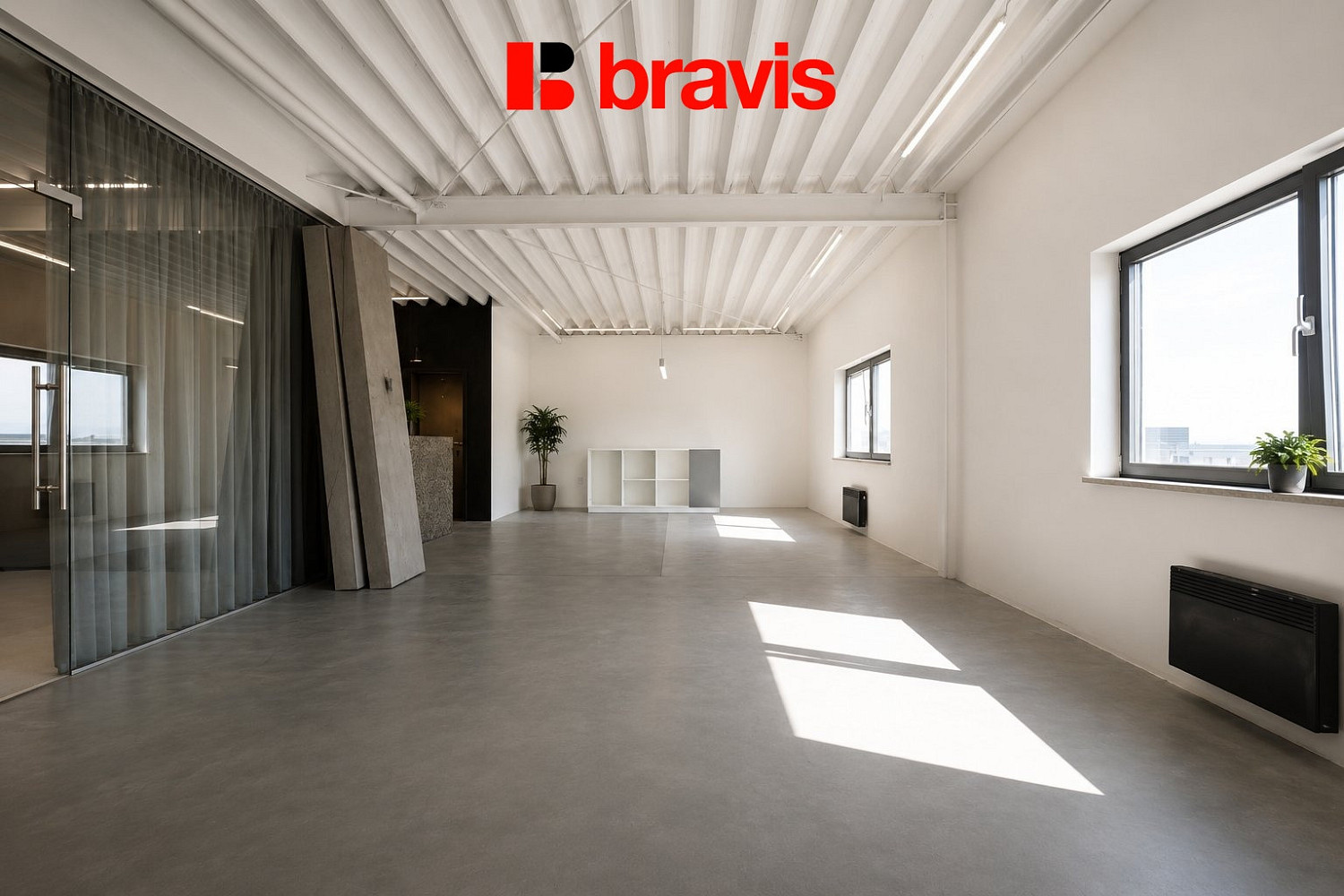 Pronájem obchodních prostor 280 m² – fotografie 5