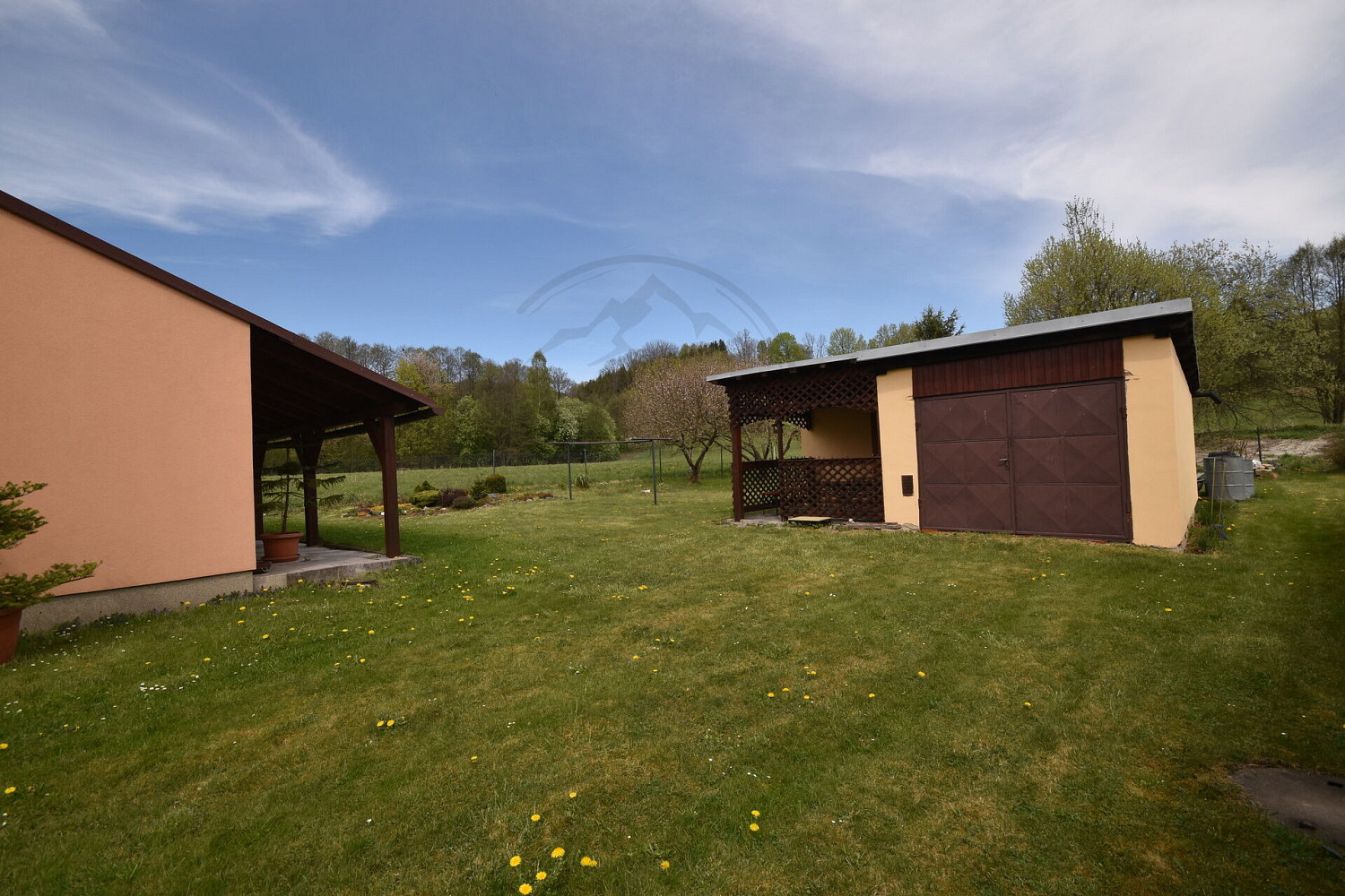 Prodej domu 210 m² s pozemkem 1 048 m² — photo 4