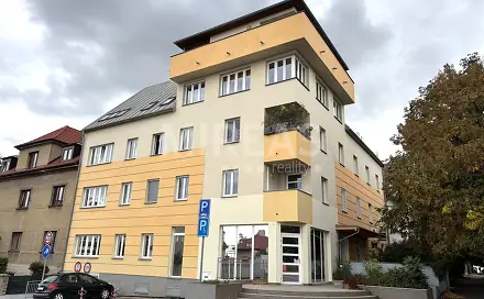 Pronájem bytu 2+kk 38 m², Karlovarská, Praha 6 - Řepy