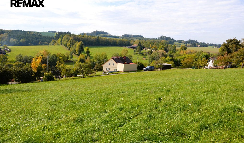 Prodej stavebního pozemku 1 211 m², Svojek – náhled fotky 3