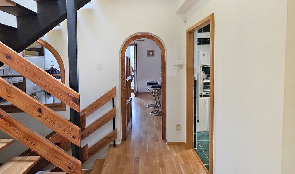 Prodej domu 250 m² s pozemkem 342 m², Praha – náhled fotky 13