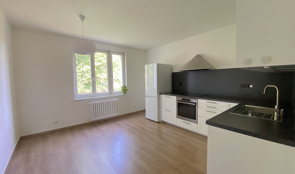 Prodej bytu 2+1 79 m², Praha – náhled fotky 7