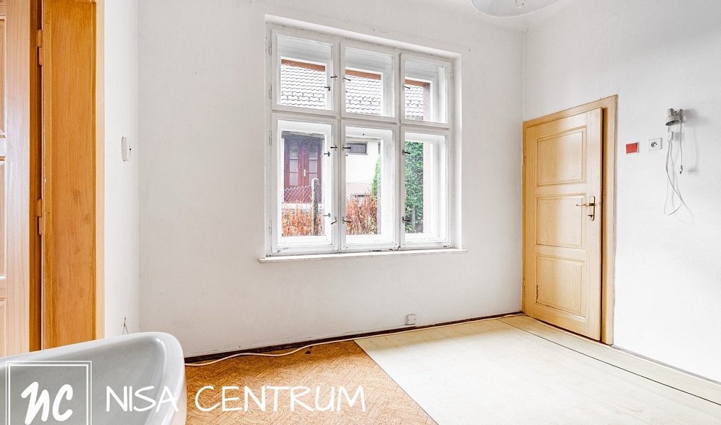 Prodej domu 220 m² s pozemkem 633 m², Benešov u Semil – náhled fotky 8