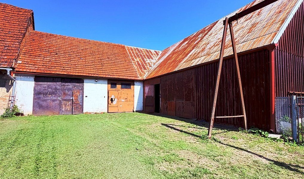 Prodej domu 120 m² s pozemkem 9 429 m², Bartošovice – náhled fotky 32