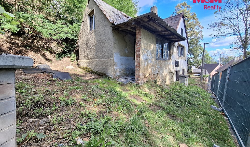 Prodej stavebního pozemku 360 m², Lomnice – náhled fotky 8