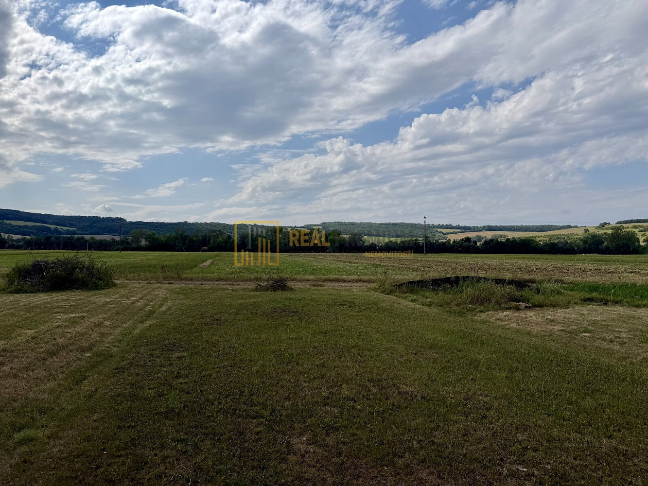 Prodej pole 8 142 m² – fotografie 4