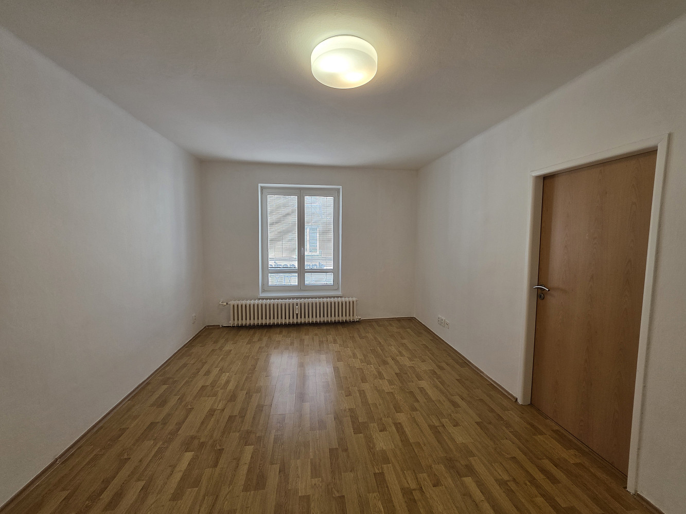 Pronájem bytu 3+1 80 m² – fotografie 2