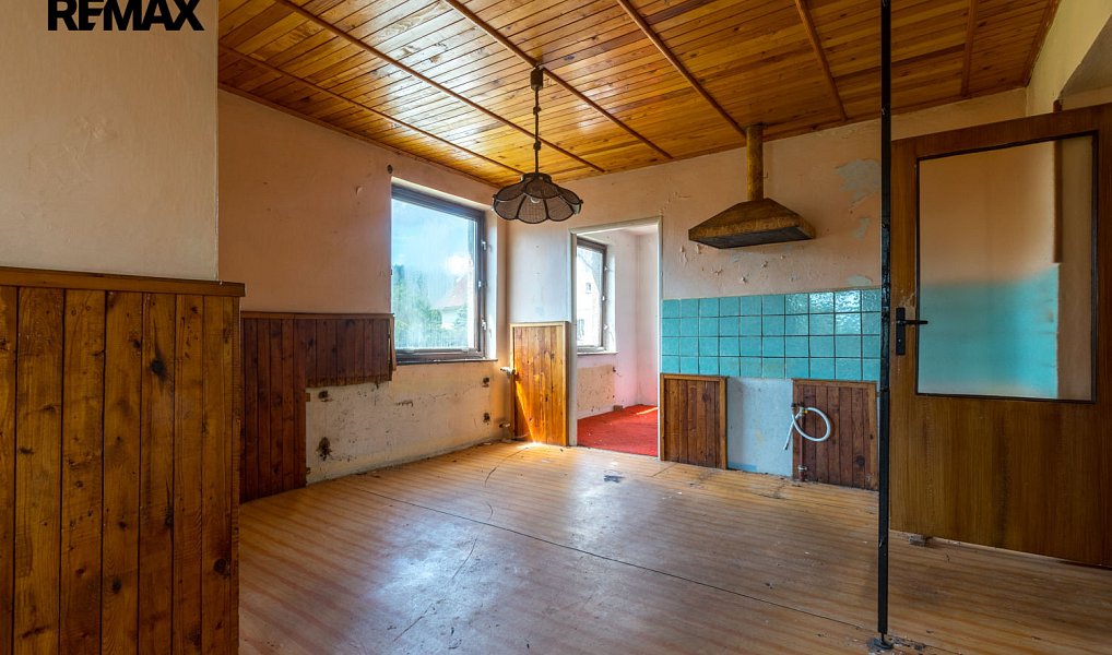 Prodej domu 280 m² s pozemkem 1 956 m², Čermná – náhled fotky 3